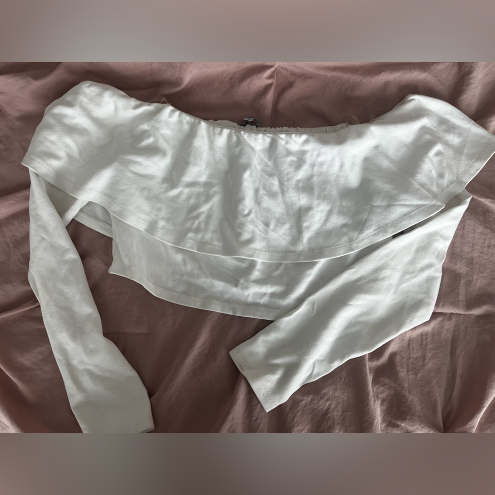 Off the should white crop top